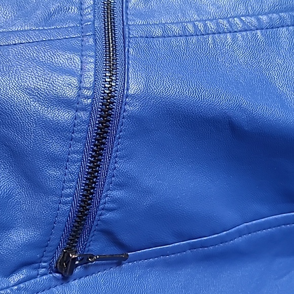 TanJay Petite Light Weight Jacket - Picture 5 of 7